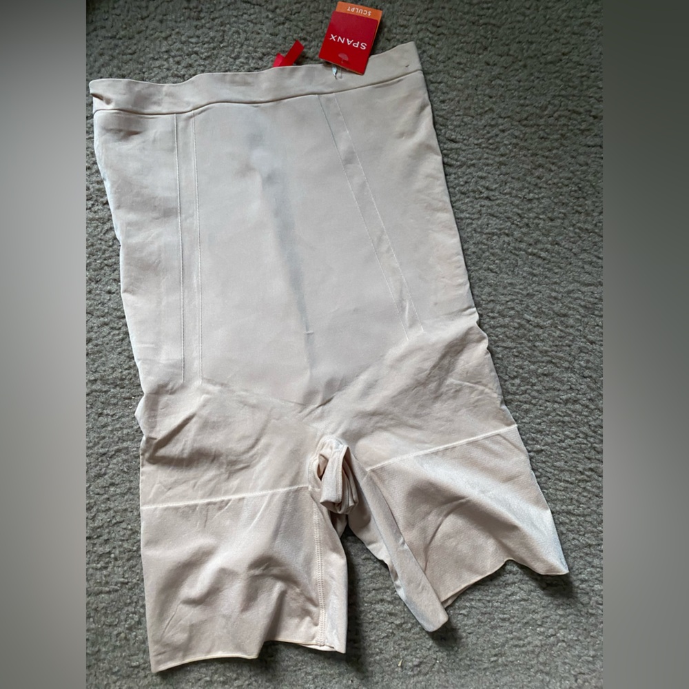 Spank high-waisted mid-thigh short XL